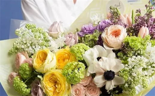 谭姓男孩名字_谭姓男孩名字大全